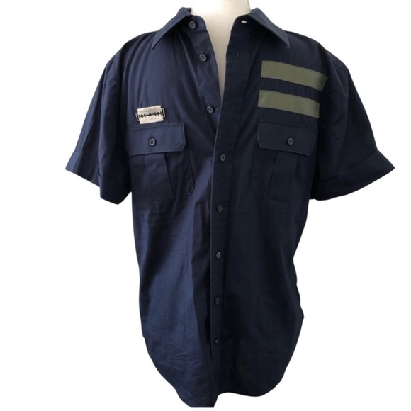 Rock & Republic Button Down Short Sleeve Metal Logo Navy Blue SZ Med Unique - Picture 1 of 5